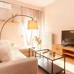 Spacious 2br With Balcony