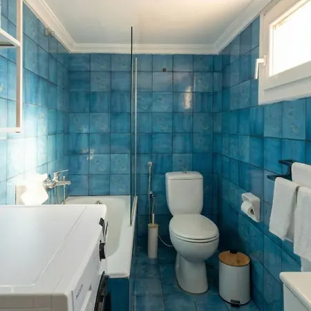 Apartman Spacious 2br With Balcony