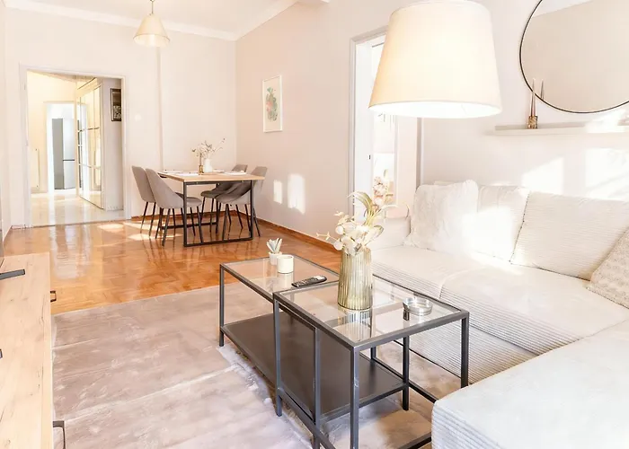 Appartamento Spacious 2br With Balcony